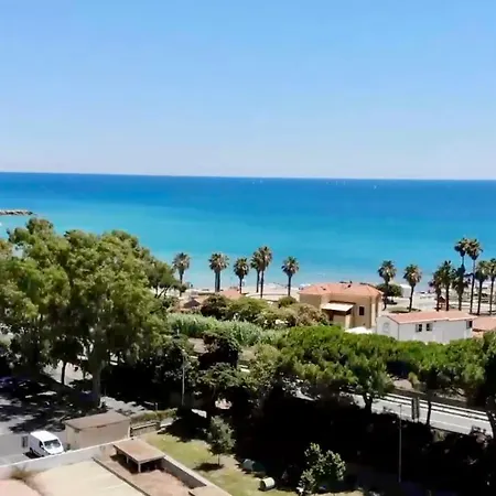 Nel Giardino Di Renzo - Mareri מלון דירות 4*