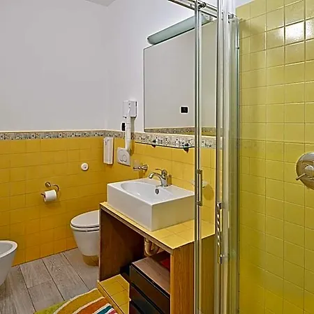 Nel Giardino Di Renzo - Mareri Apartahotel 4*