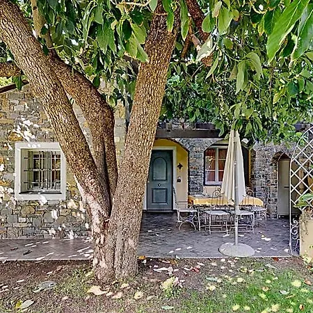 Nel Giardino Di Renzo - Mareri Apartahotel 4*