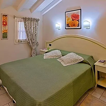 Nel Giardino Di Renzo - Mareri 4* Imperia