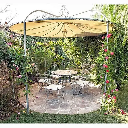 Nel Giardino Di Renzo - Mareri Apartahotel 4*