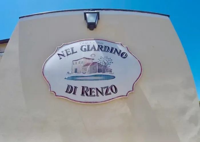 Nel Giardino Di Renzo - Mareri 4* 因佩里亚
