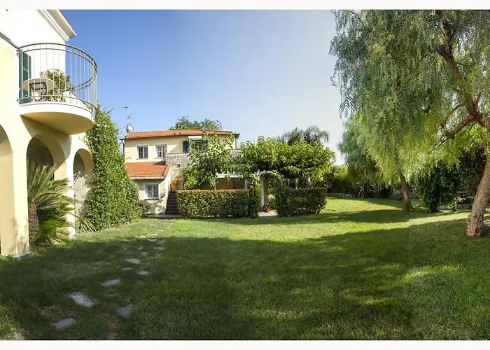 公寓式酒店 Nel Giardino Di Renzo - Mareri 4*