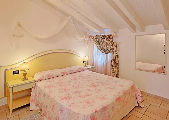 Lejlighedshotel Nel Giardino Di Renzo - Mareri