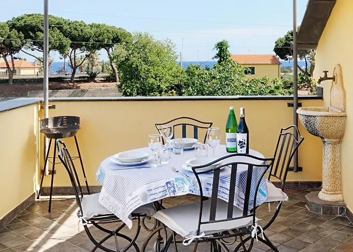 Nel Giardino Di Renzo - Mareri 4* Imperia